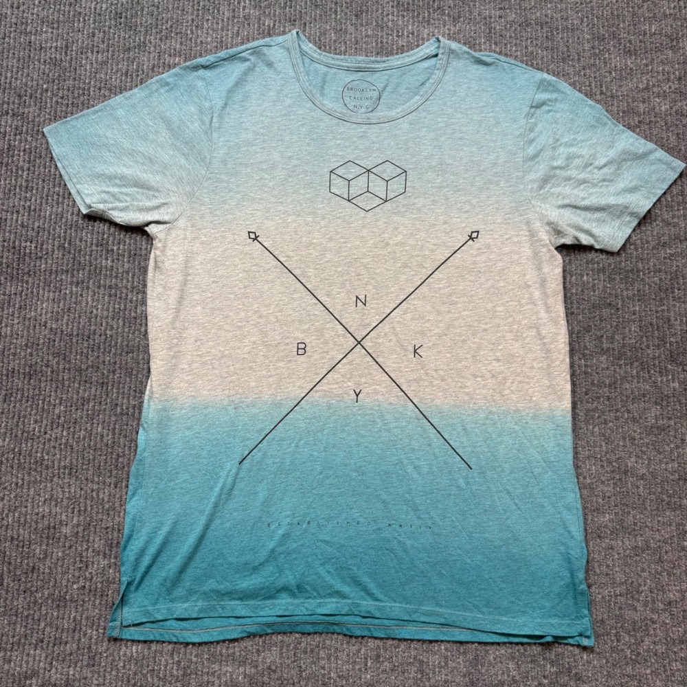 Brooklyn Calling NYC Mens Medium Blue Gray Ombre Dip‎ Dye Graphic T-Shirt Tee